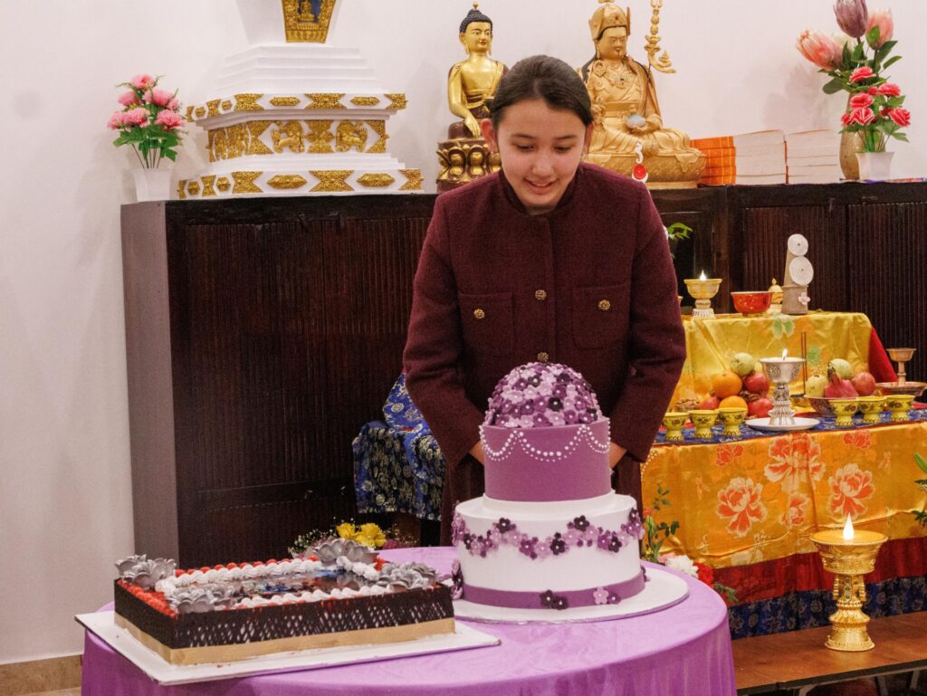 Jetsun Birthday 20251215 15